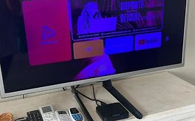 Apartamento todo climatizado 2 quartos Setor Bueno